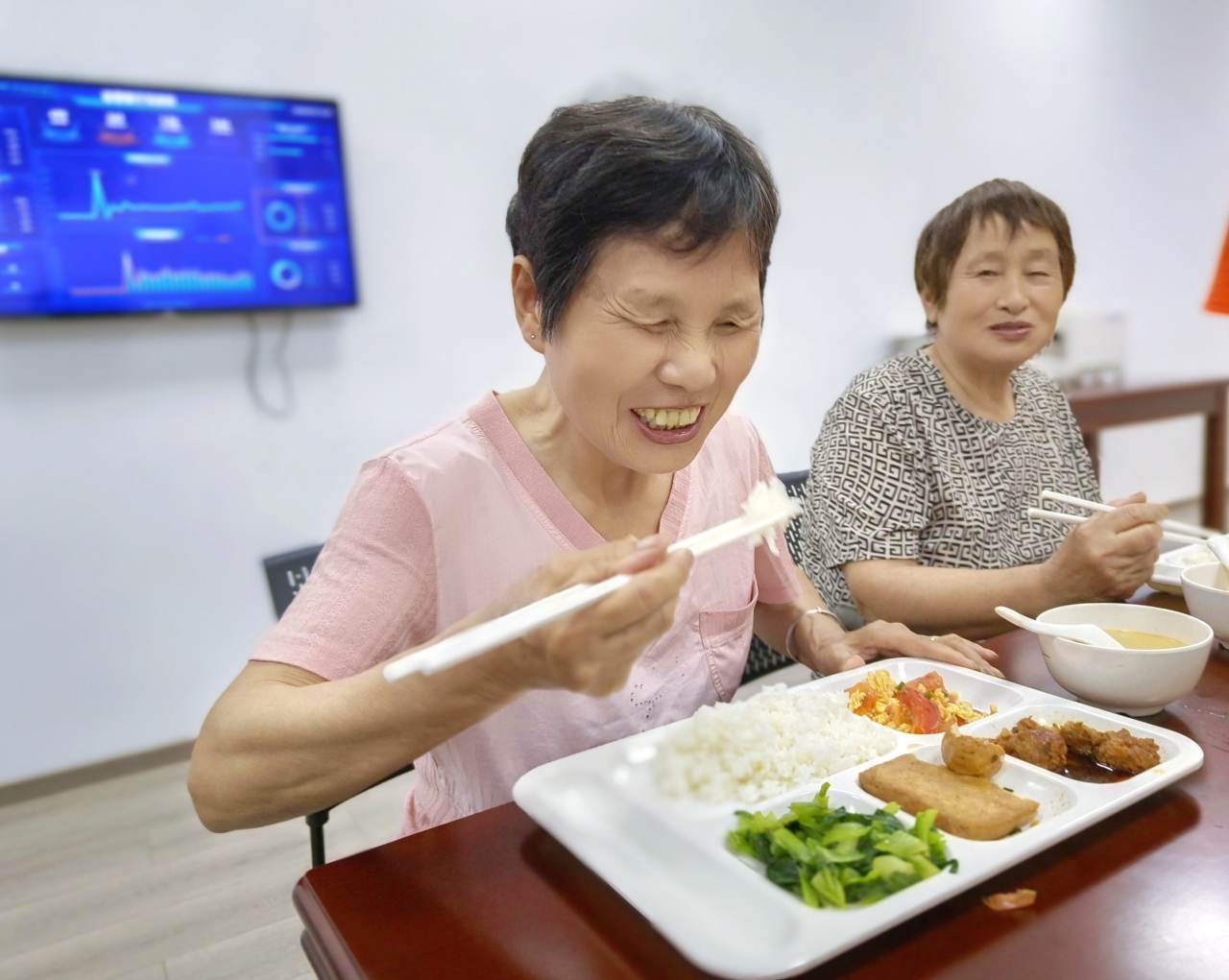 2.适老化3.jpg