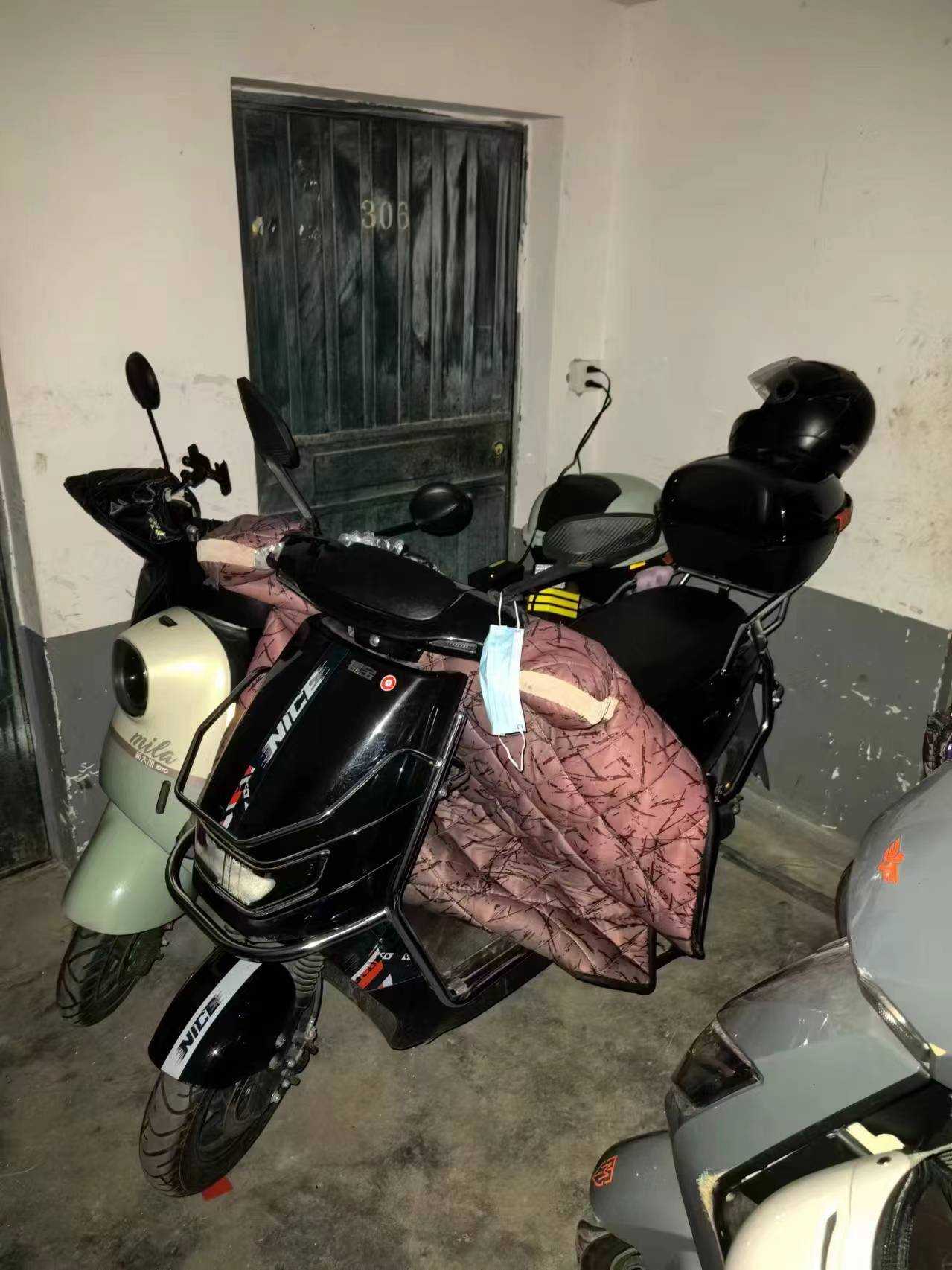 e1bfe91bade9dd514029cdacaa1b5b3.jpg