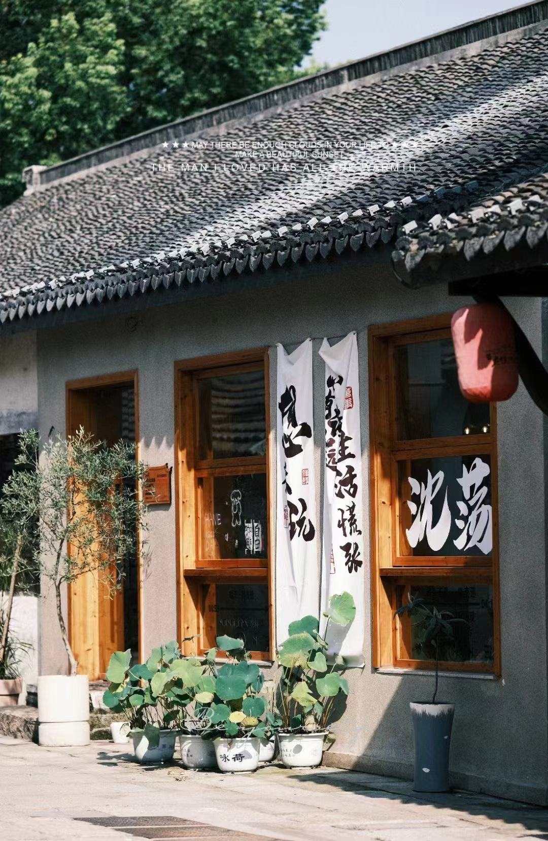 https://img.xiumi.us/xmi/ua/2DbpN/i/c40c4ff547f835ba5ae13b4639046cc9-sz_338092.jpg