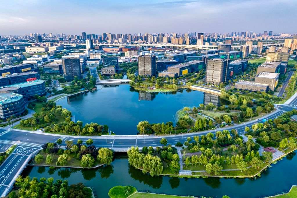 创投集团:扛起国企担当,绘就经开区产业提能跃升“新”未来